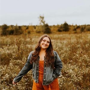 Meet your Posher, Kylee